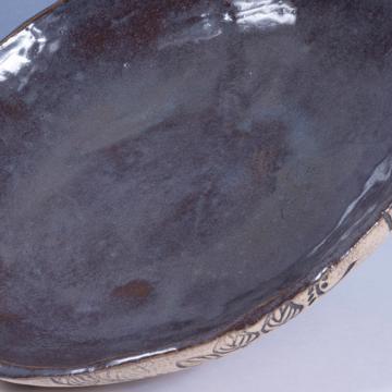 Service Oiseaux en grès estampé, bronze, assiette creuse [2]