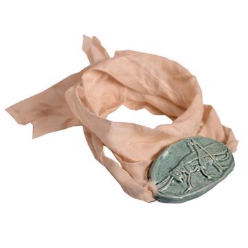 Bracelet Sauterelle en Faïence et Sari, bleu gris