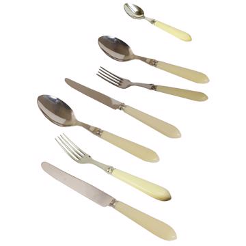 Couvert Tipo en résine et inox, coquille d'œuf, set de 7