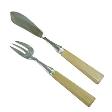 Kérylos fish cutlery in boxwood, light yellow [3]