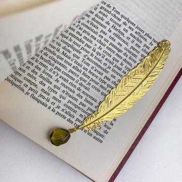 Marque page Plume avec cristal, or, cristal vert [1]