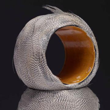 Rond de Serviette en plumes naturelles, taupe [7]