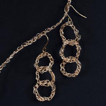 Rings earrings in gold plated, gold, 3 rings