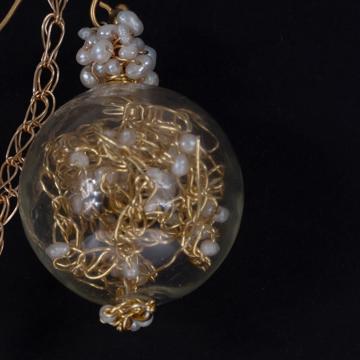 Boucles d'Oreilles Globe en plaqué or et verre, or [4]