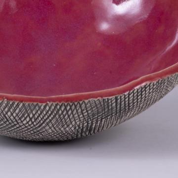 Reef salad bowl in stamped stoneware, strong pink [2]
