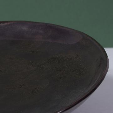 Alagoa Plates in stamped earthenware, black, 19 cm diam. [2]