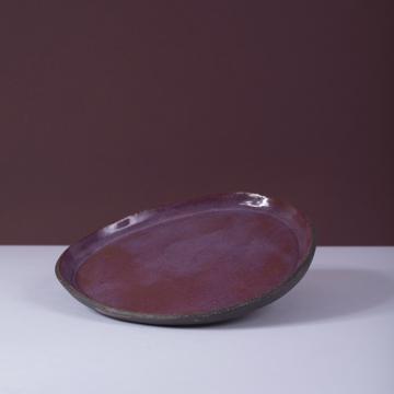 Black Stone table service in sandstone