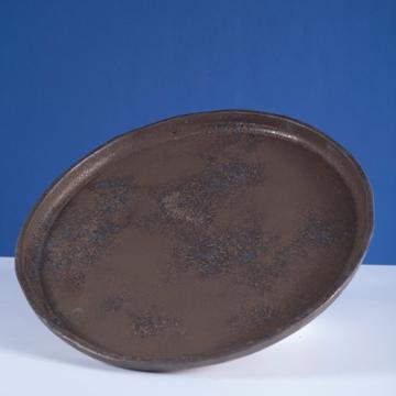 Black Gold plate in stamped sandstone