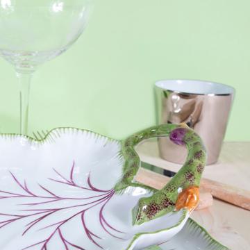 Table dressée avec les assiettes Feuille en porcelaine, multicolore, ensemble avec 3 couverts - modèle quartet [3]