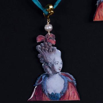 Marquises Earrings in decoupage, dark red, unpierced ear [2]