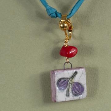 Boucles d'Oreilles Fruits en faïence, violet, oreille non percée [2]