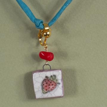 Fruit Earrings in earthenware, antic pink, unpierced ear [2]