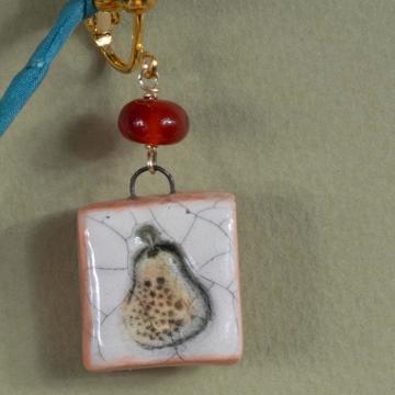 Fruit Earrings in earthenware, yellow orange, unpierced ear [4]