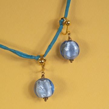 Round Murano earring in spun glass