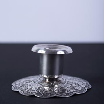 Frieze candlestick in silver plated
