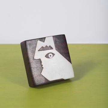 Profil door knob in wood and brass