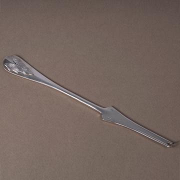 Silver leaves lobster fork in silver plated