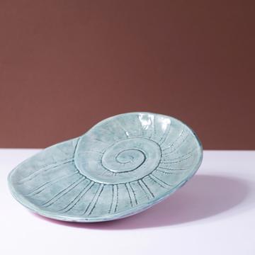 Coupelle Nautile en faïence estampée, bleu gris [1]