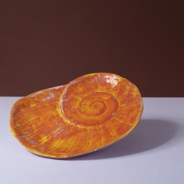 Nautilus dish in stamped earthenware