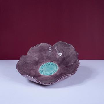Flower deep plate in stamped earthenware
