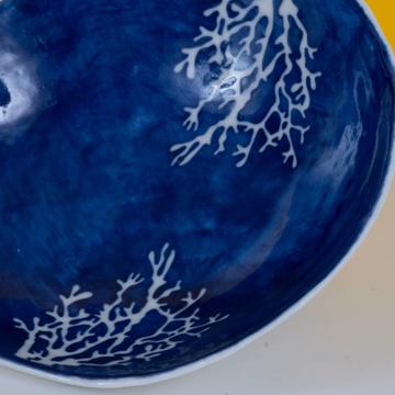 Coupelle Pochoir en porcelaine estampé, bleu foncé, branches de corail [2]