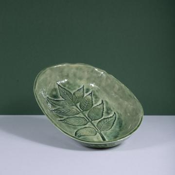 Leaf dish in stamped earthenware