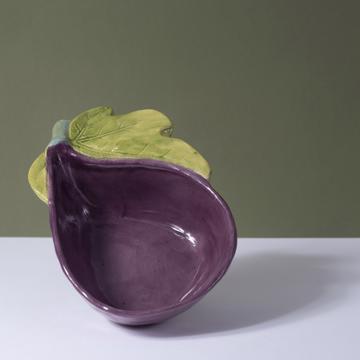 Fig dish in earthenware