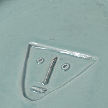 Visage dish in earthenware, mint green [4]
