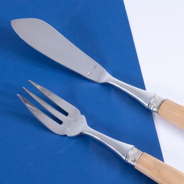 Kérylos fish cutlery in boxwood, light yellow [6]