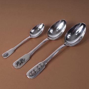 Passementerie spoons in silver plated
