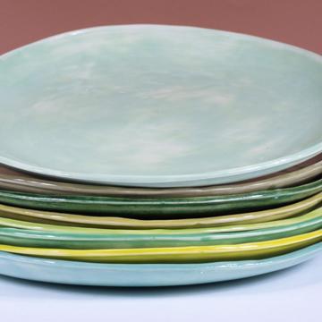 8 grandes assiettes Alagoa en faïence estampée, vert menthe [2]