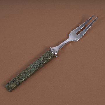 Galuchat snail fork  in real leather, dark green [1]