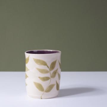 Leaves Cup in turned earthenware, purple [1]