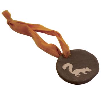 Squirell Fragrance Medal in earthenware, gray, bergamot [3]