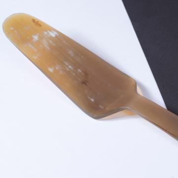 Pelle à Tarte Fluide en Corne, argent, grenouille [4]