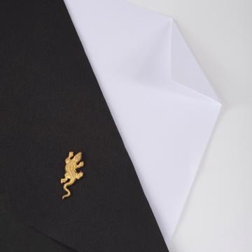 Pin's Lézard en cuivre doré, or mat [1]