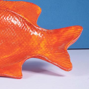 Plat Mérou en faïence estampée, orange vif [5]