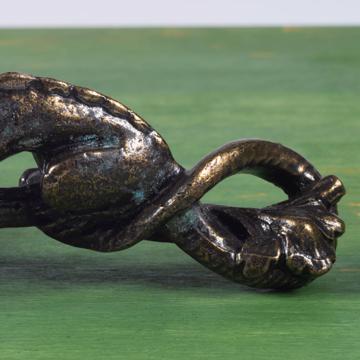Poignée de porte Griffon en métal patiné, bronze, droite [3]