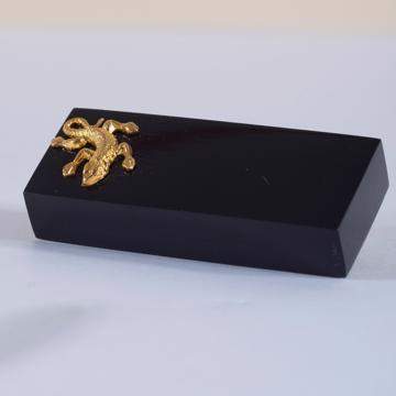 Horn Knife Rest and Charms in silver or gold plated, gold, lizard [4]