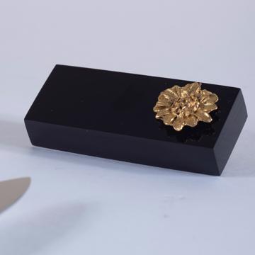 Horn Knife Rest and Charms in silver or gold plated, gold, sunflower [4]