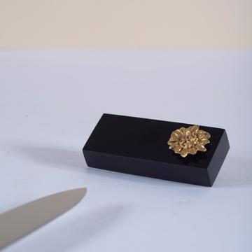 Horn Knife Rest and Charms in silver or gold plated, gold, sunflower [1]