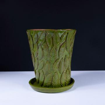 Leaf flower pot in shaped earthenware