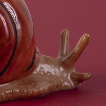 Porte pique Escargot en porcelaine, marron, piques standard [3]
