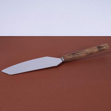 Reed serving piece in stainless steel
