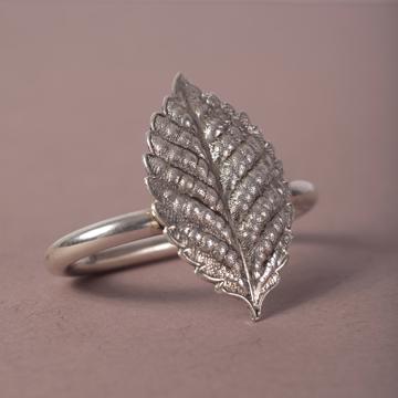 Ronds de serviette Feuilles en cuivre plaqué, argent, charme [1]