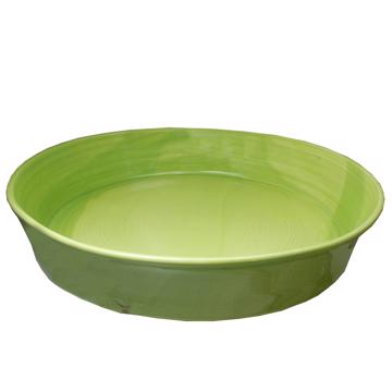 Crato dishes in turned Earthenware, apple green, 18 cm diam.