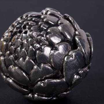 Artichoke salt shaker in silver or gold plated, silver [4]