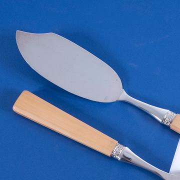 Kérylos fish serving set in boxwood, light yellow [4]