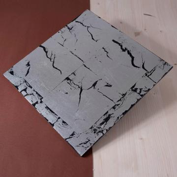 Silver leaf placemat in wood