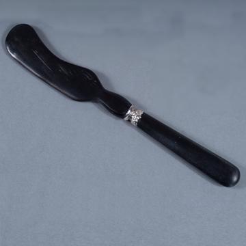 Tsarevitch Caviar Knife in horn, black, spreader [1]